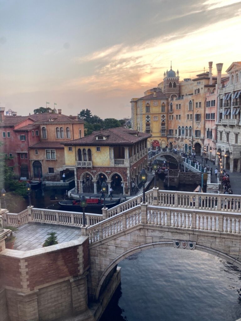 ホテルミラコスタのヴェネツィアサイドスーペリアルームからの景色